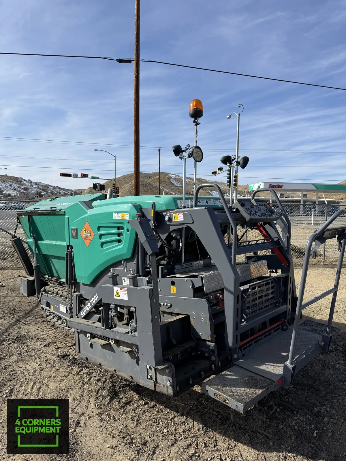 2023 Vogele Super 700I