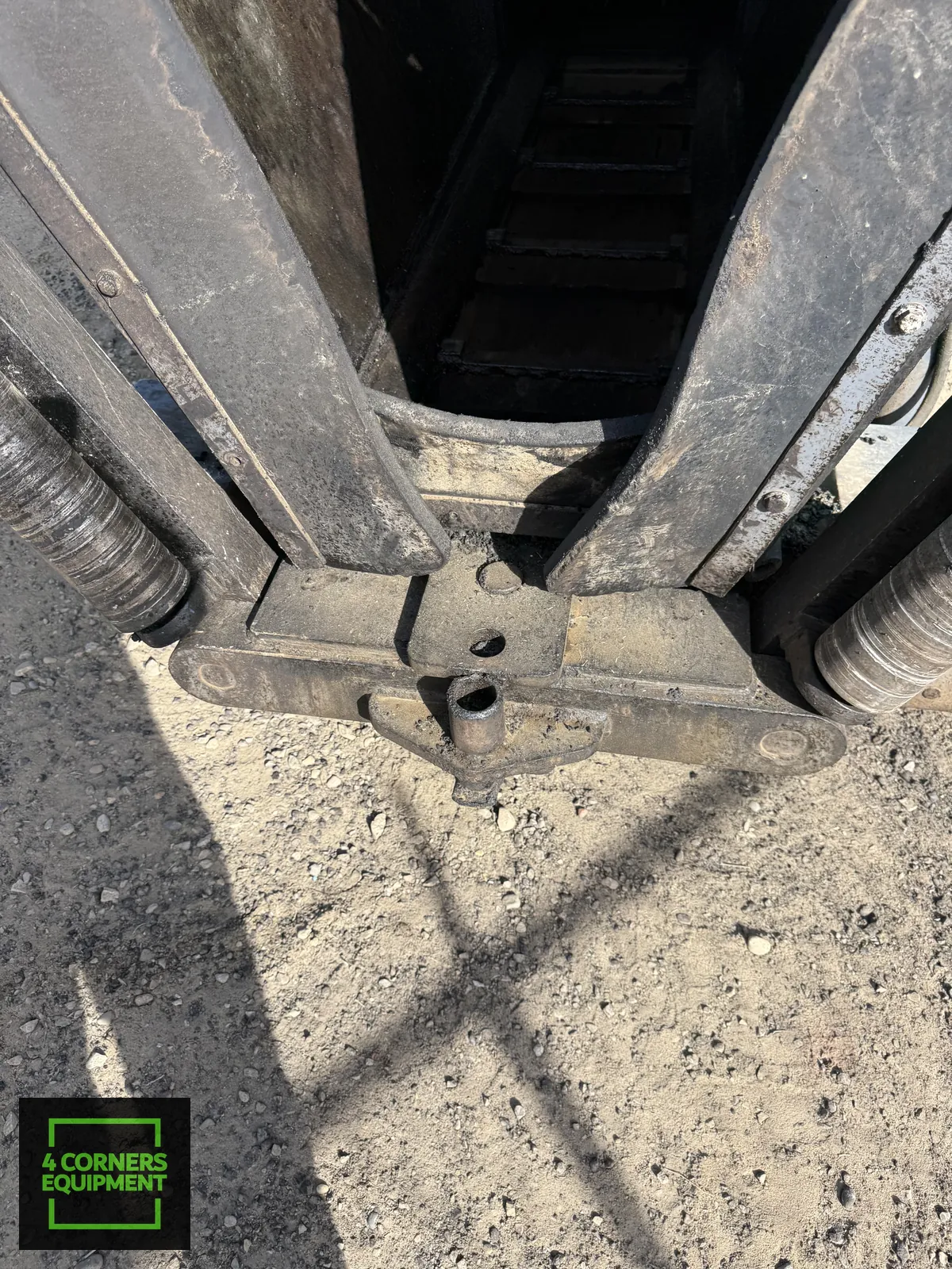 2023 Vogele Super 700I - Image 12