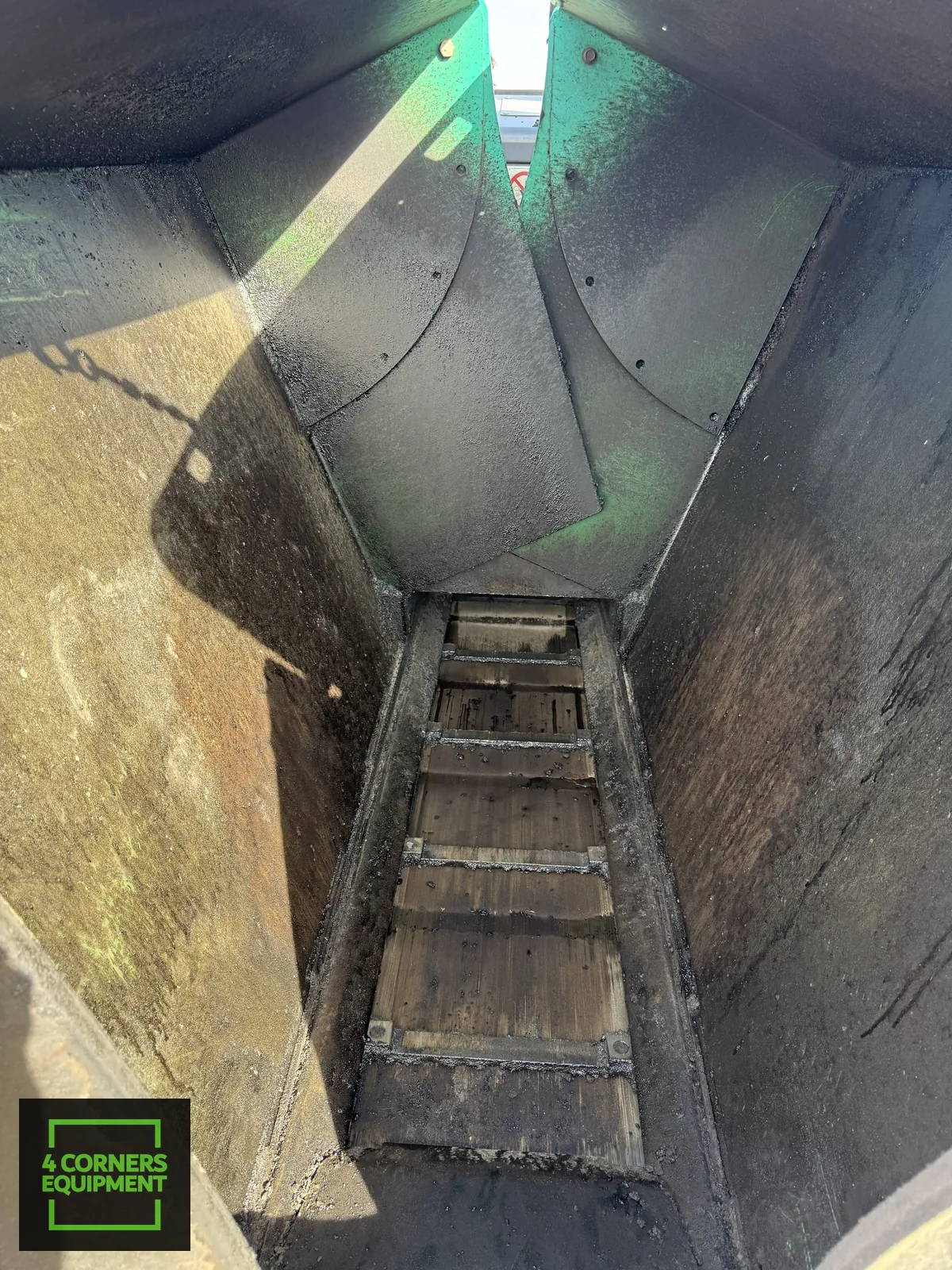 2023 Vogele Super 700I - Image 19