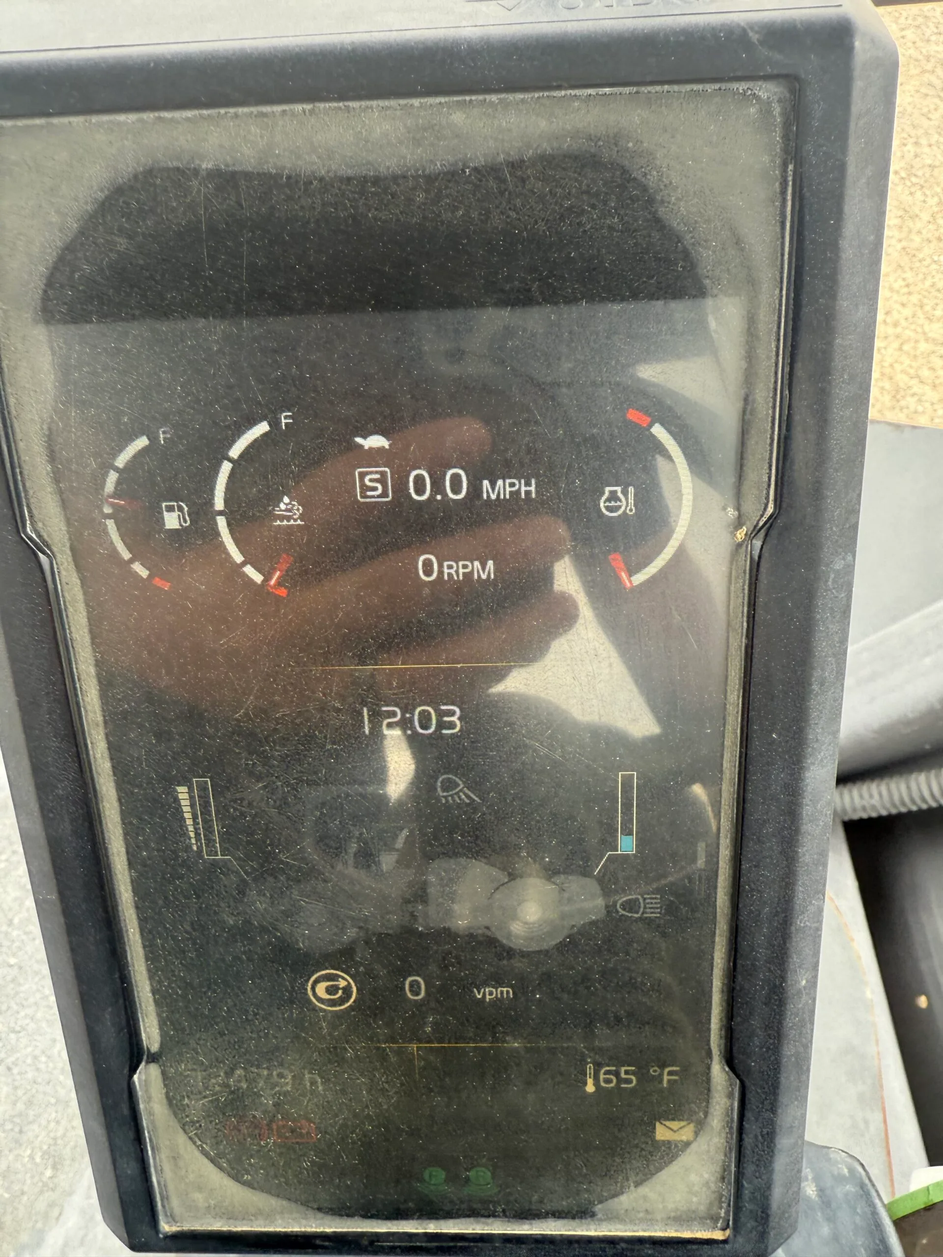 Volvo DD120 Roller - Image 12