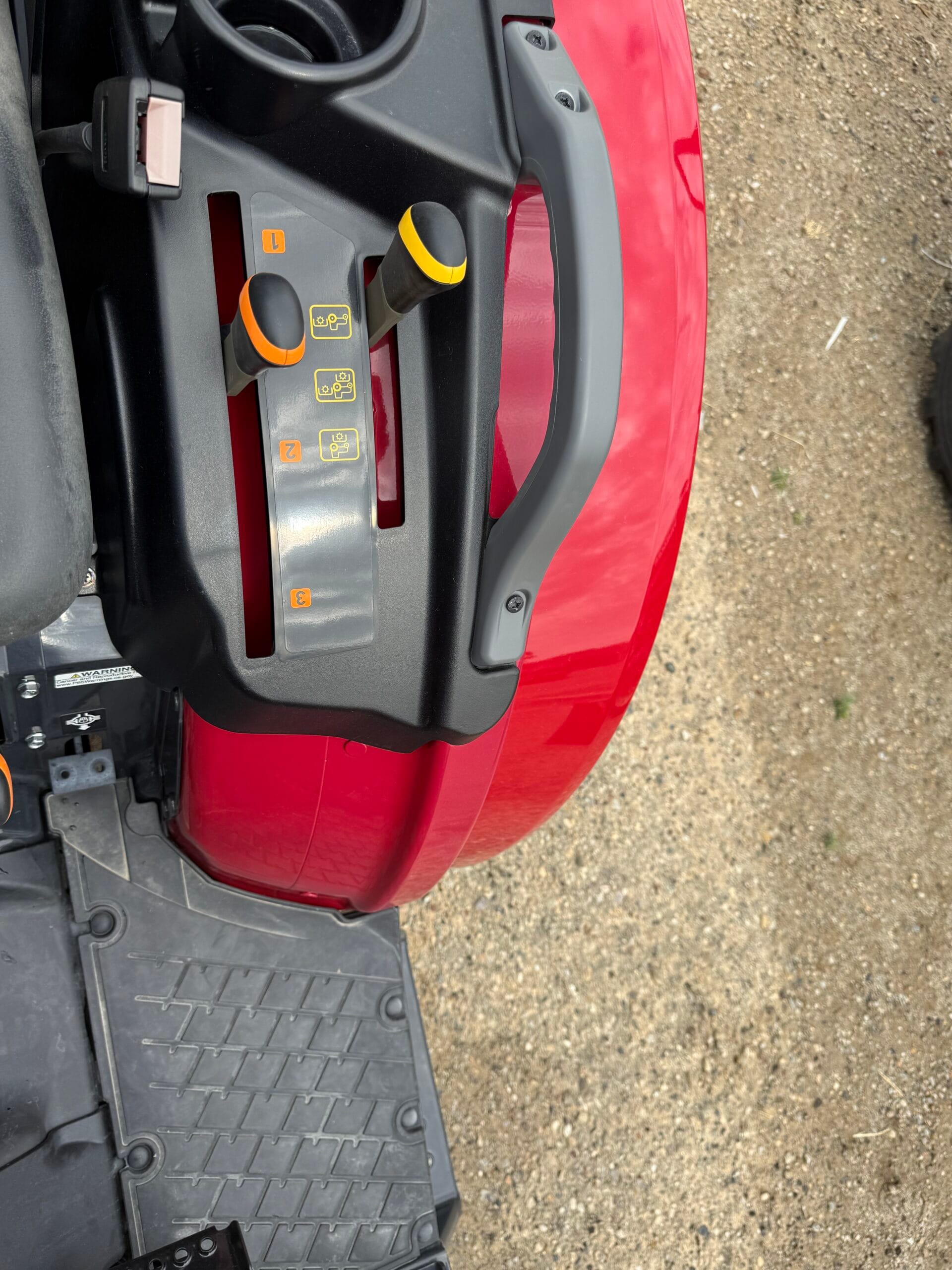 Yanmar YT235 - Image 9