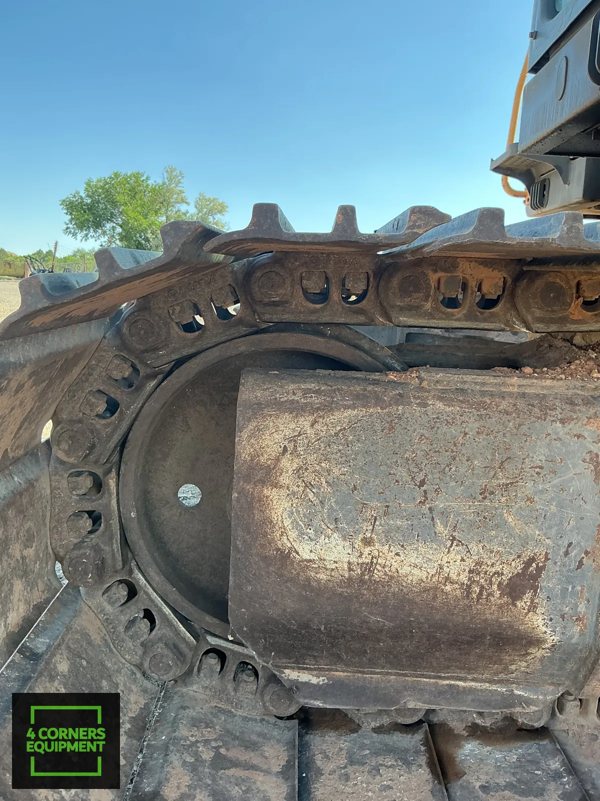 2010 Volvo EC210CL - Image 16