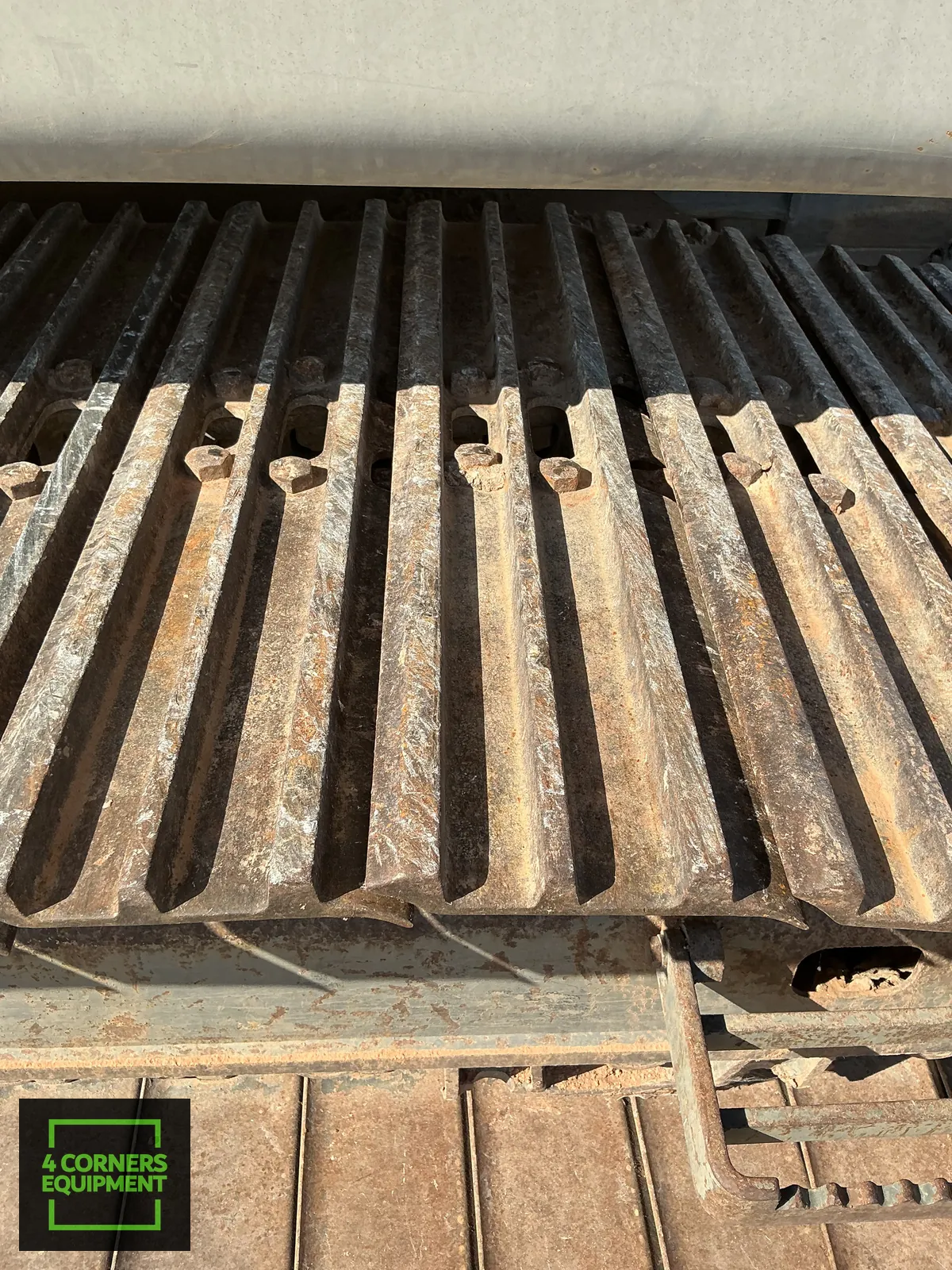 2010 Volvo EC210CL - Image 21