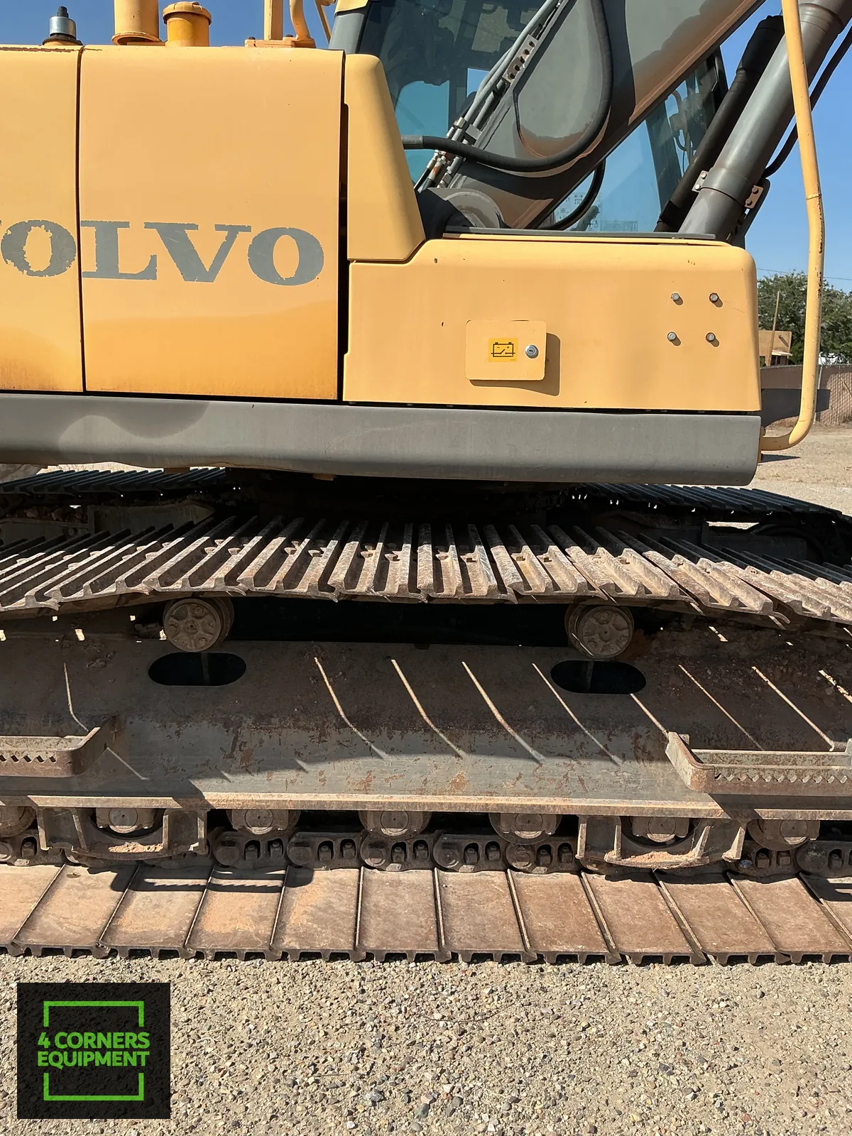 2010 Volvo EC210CL - Image 23