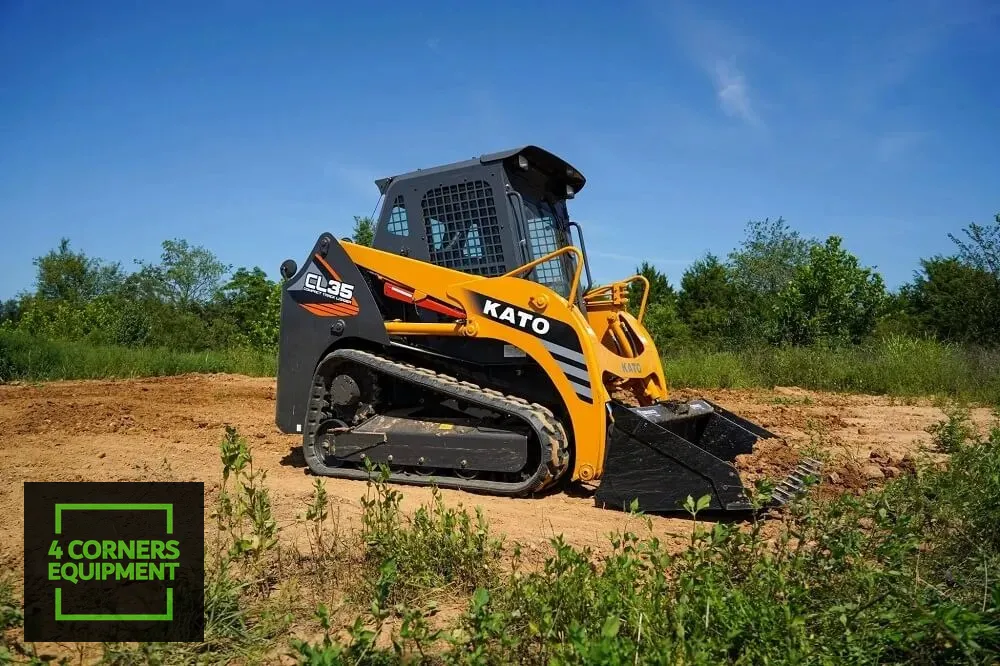 Kato CL35-4F Compact Track Loader - photo 5