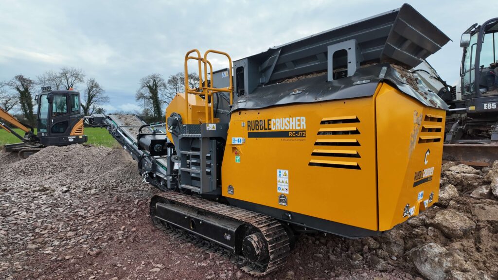 RubbleCrusher RC-J72 Tracked Jaw Crusher